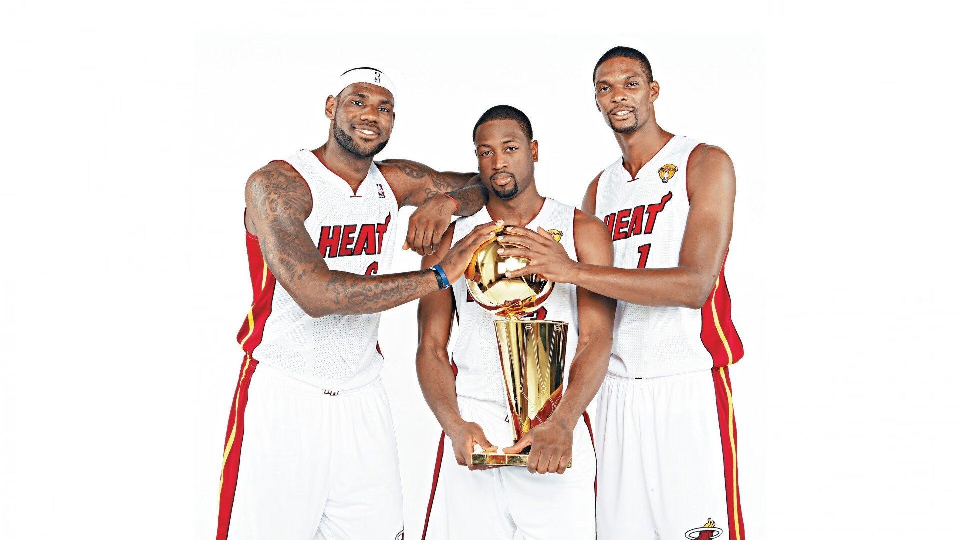 特色篮球主题展在全国巡展，弘扬中国运动精神，篮球主题展板